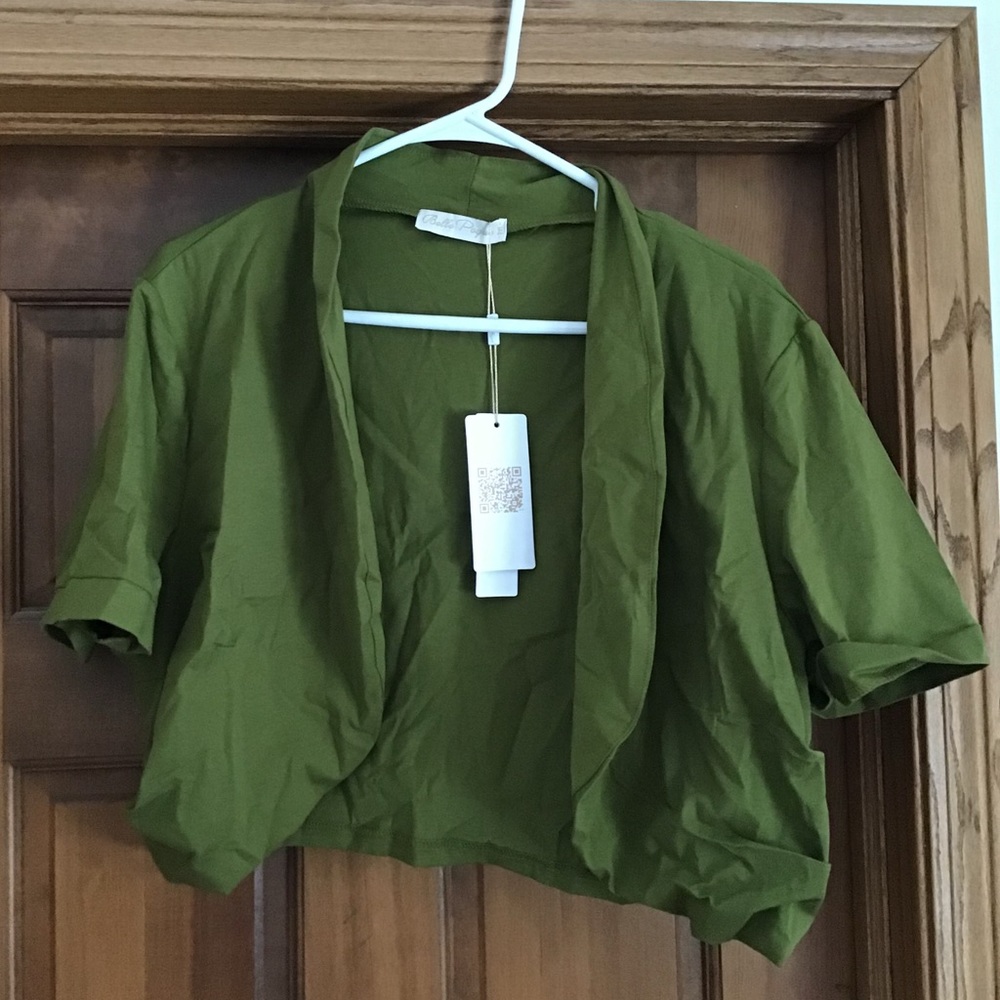 Green cropped bolero
